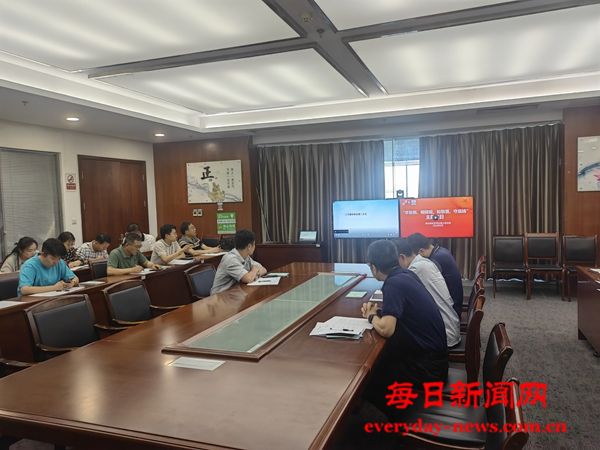 烟台高新区规划国土建设局党支部开展 “庆