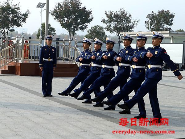 大练兵丨国家消防救援局陕西机动队伍   